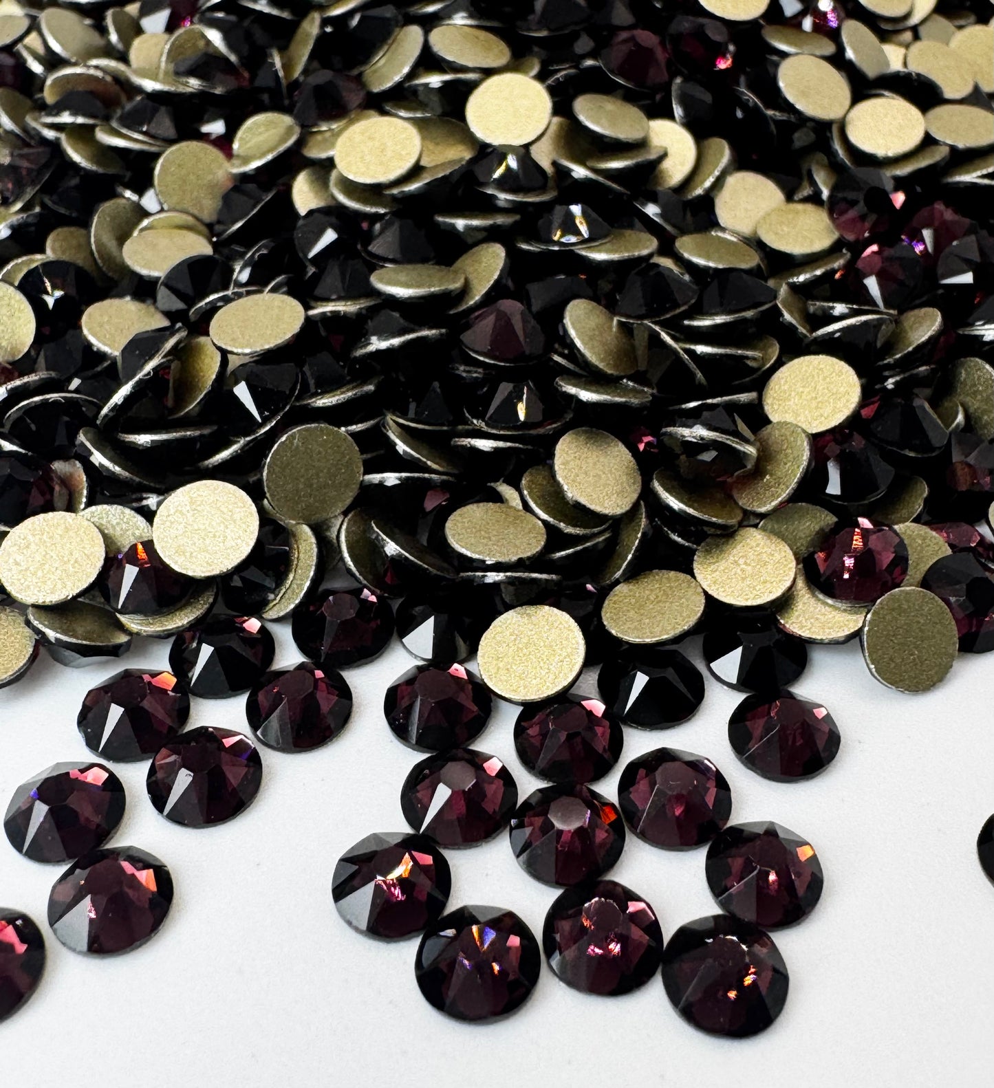 Dark Amethyst - Elite Rhinestone