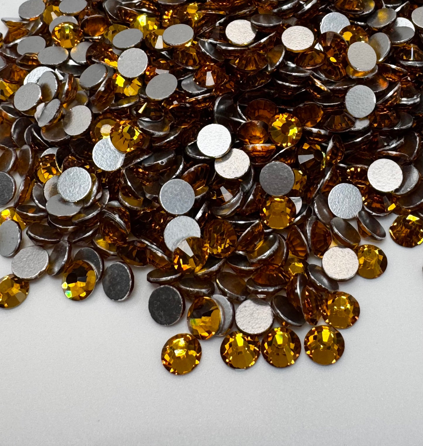 Topaz - Core Rhinestone