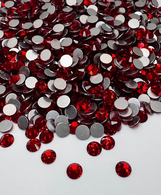 Light Siam - Core Rhinestone