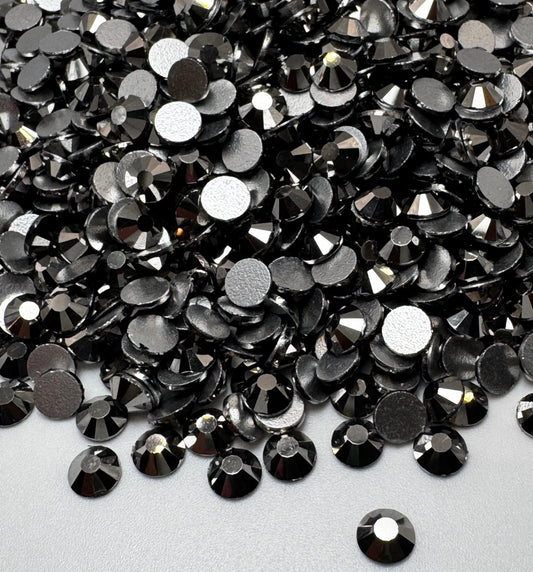 Hematite - Core Rhinestone